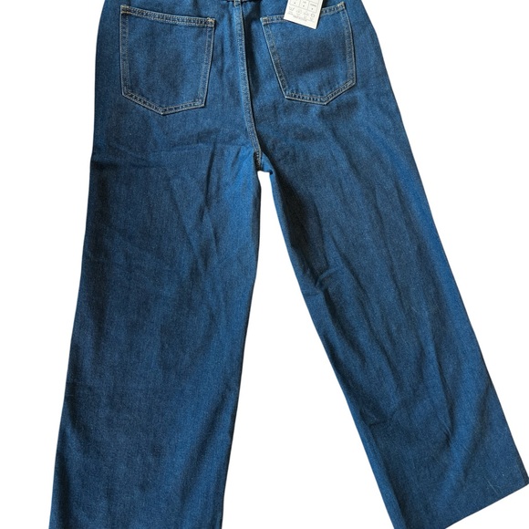 Blue Embellished with pearl looking gems Women Jeans - Picture 5 of 6